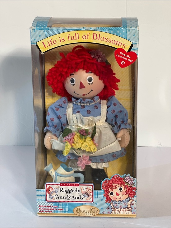 Raggedy Ann & Andy Other - Life Is Full Of Blossoms Porcelain Doll Brass Key Keepsakes Raggedy Ann & Andy
